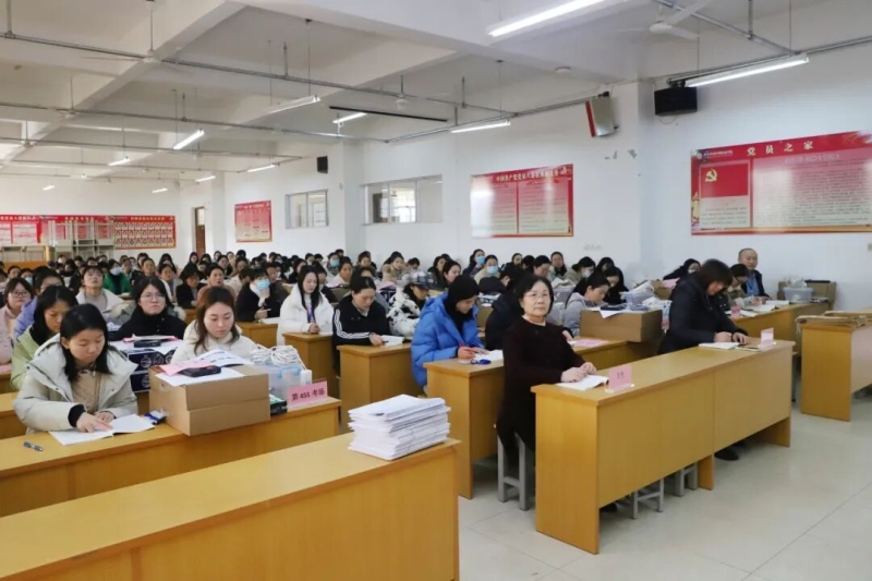 365足球举行2026年全国硕士研究生招生考试考务培训暨无声入场模拟演练