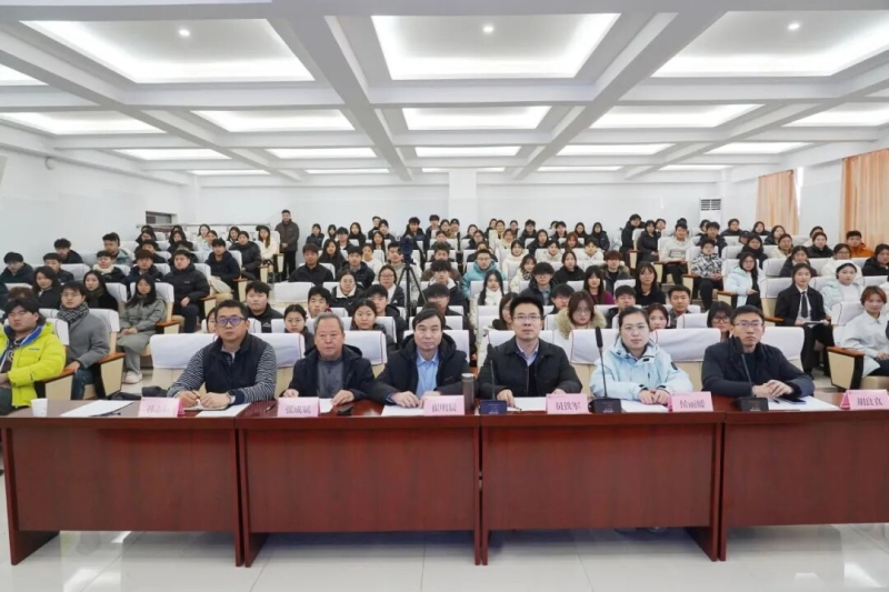 365足球成功举办第五届大学生职业规划大赛决赛