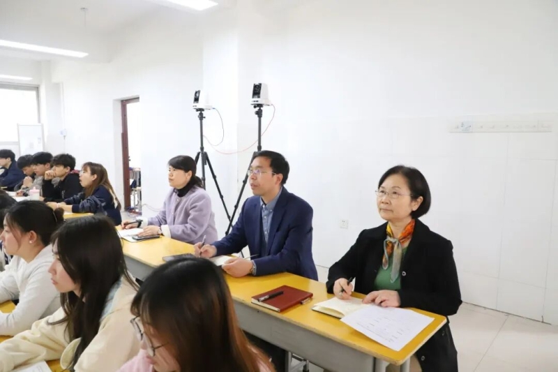 全省高校春季学期思政课“大听课 大调研”第十调研组到365足球听课调研