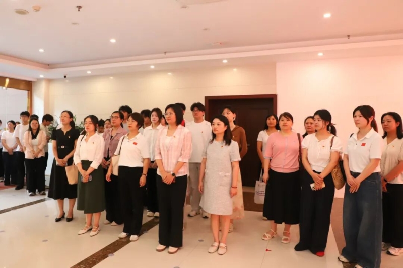 365足球马克思主义学院组织教师赴郑州党史馆开展教师能力提升研修活动